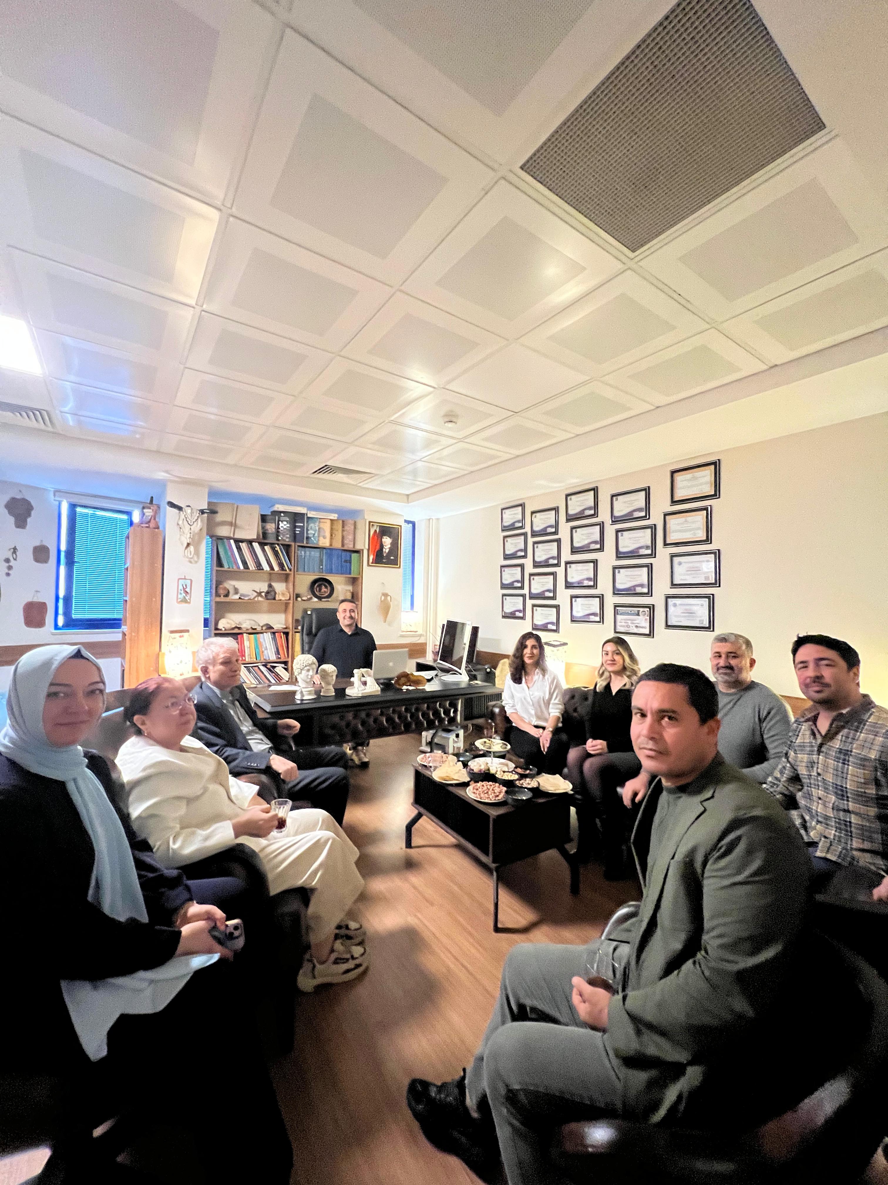 Bölümümüzden Arkeoloji Bölüm Başkanı Prof. Dr. Oktay Dumankaya'ya Ziyaret